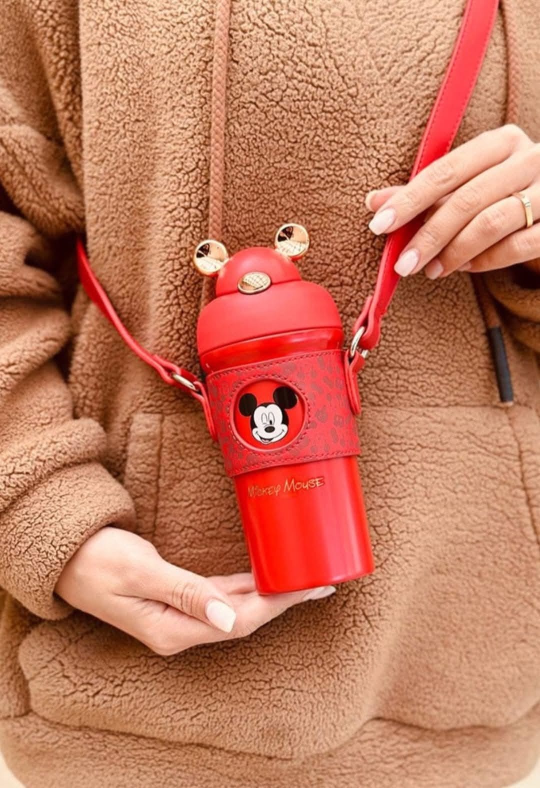 Isothermal travel mugs