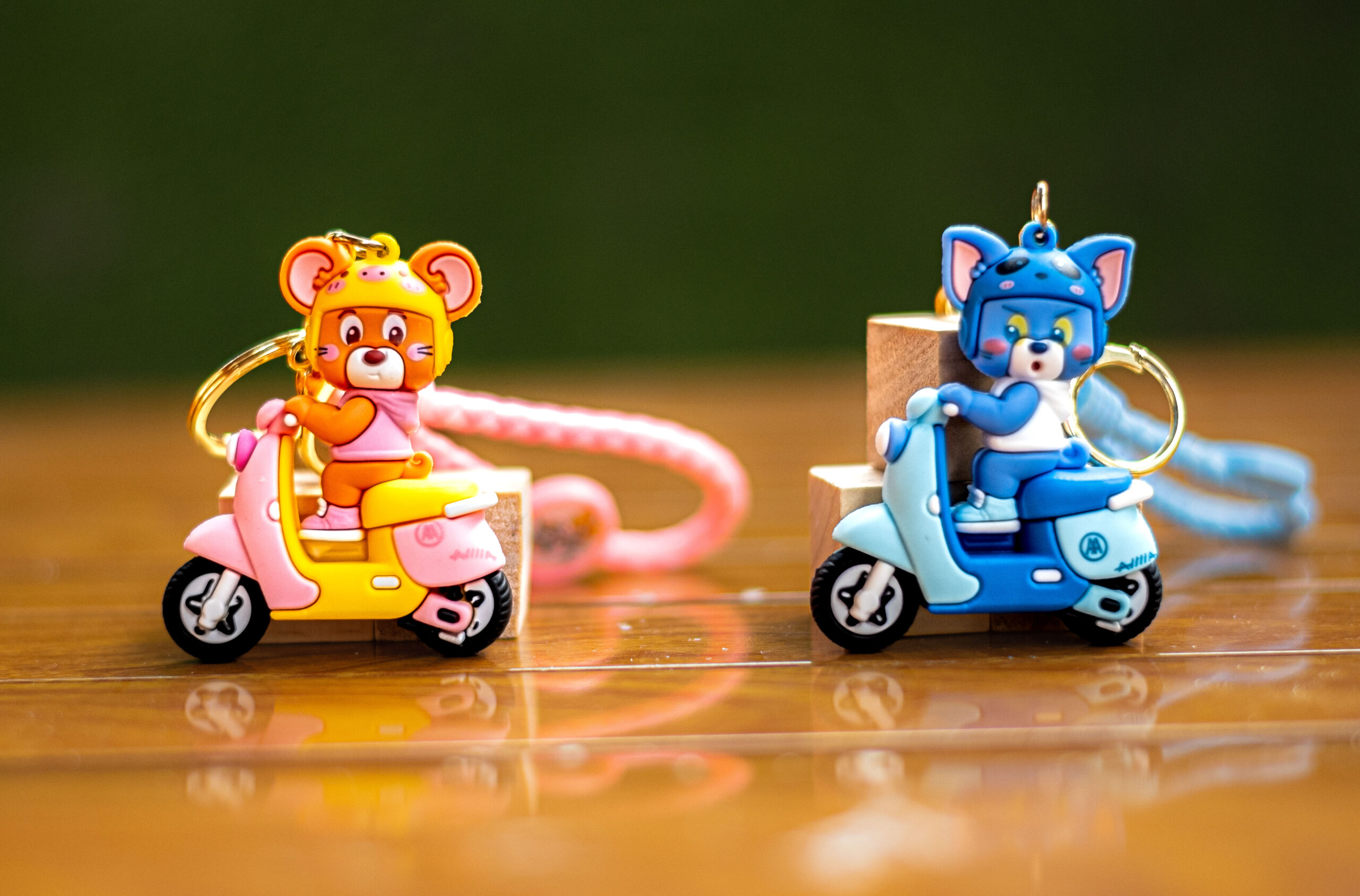 Tom and Jerry keychains