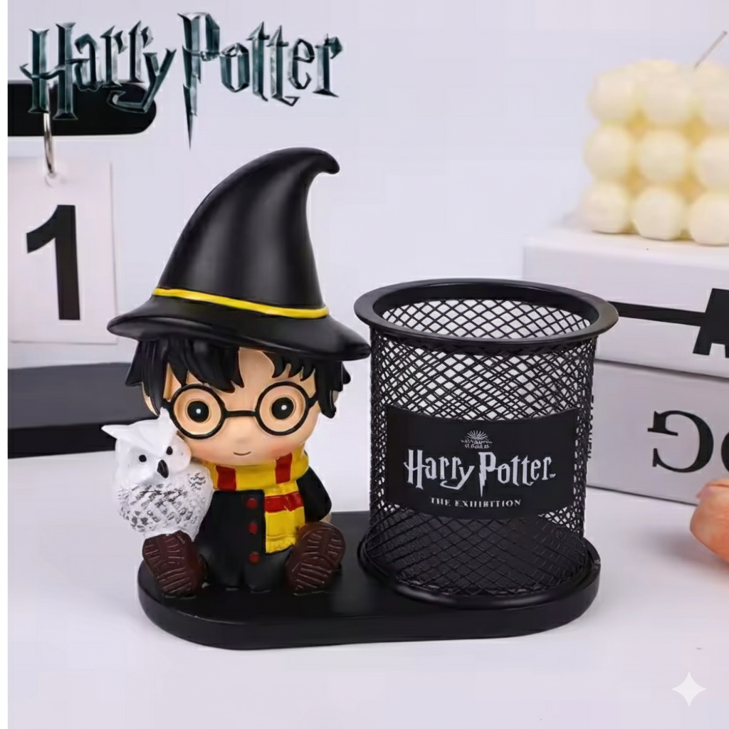 Harry potter pen holder