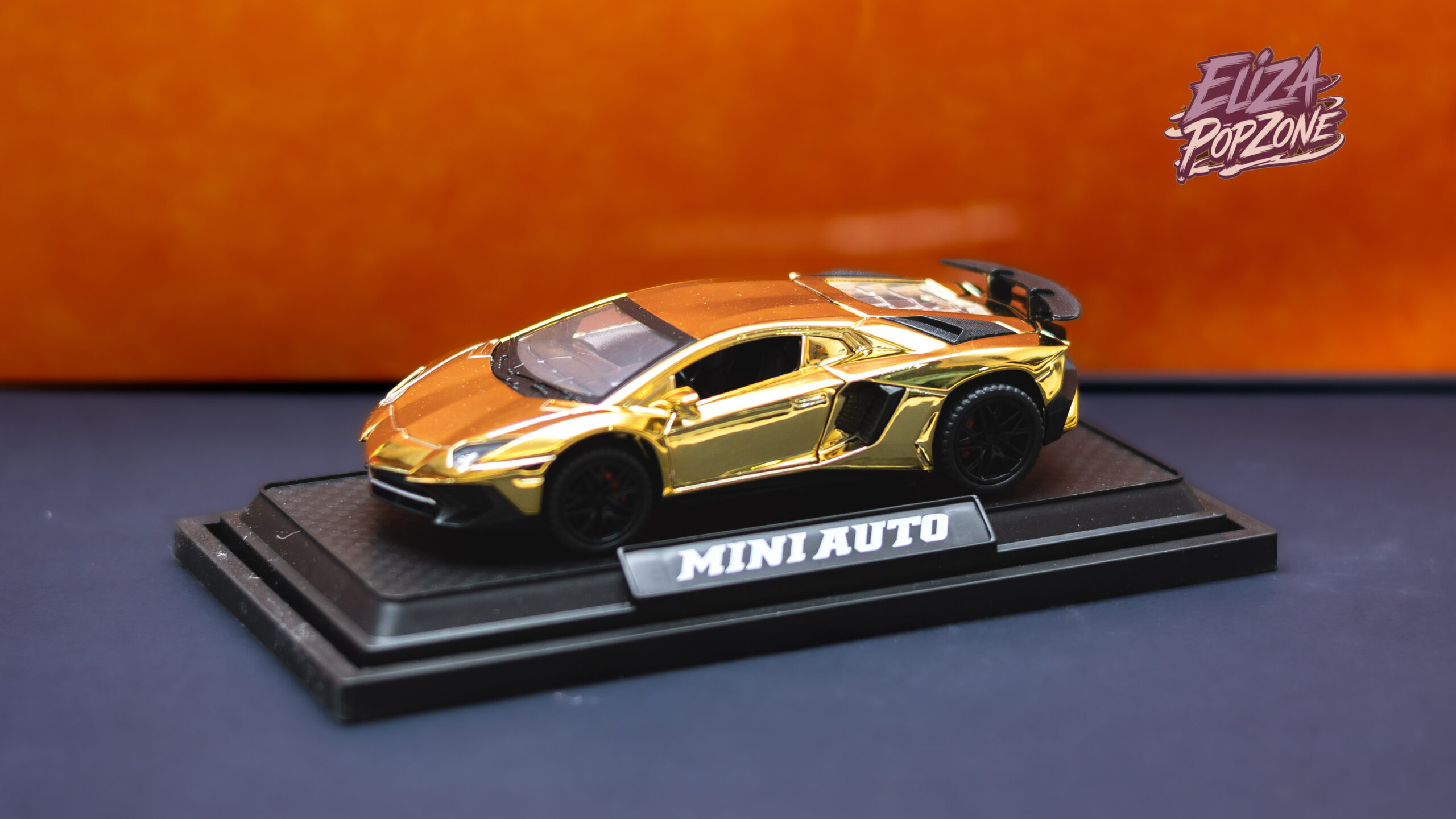 Lamborghini Aventador LP750-4 1:32