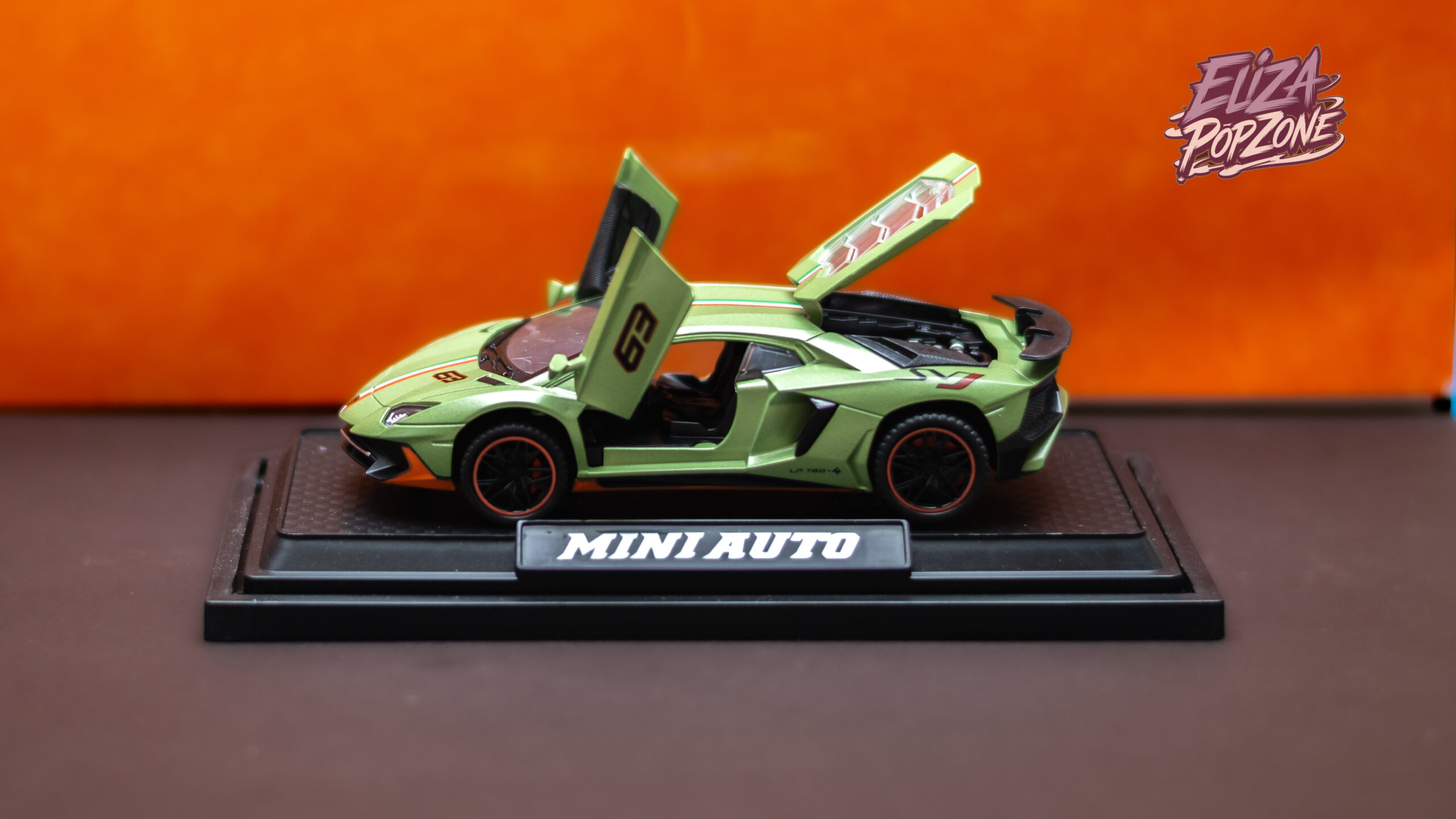 Lamborghini LP780-4 1:32