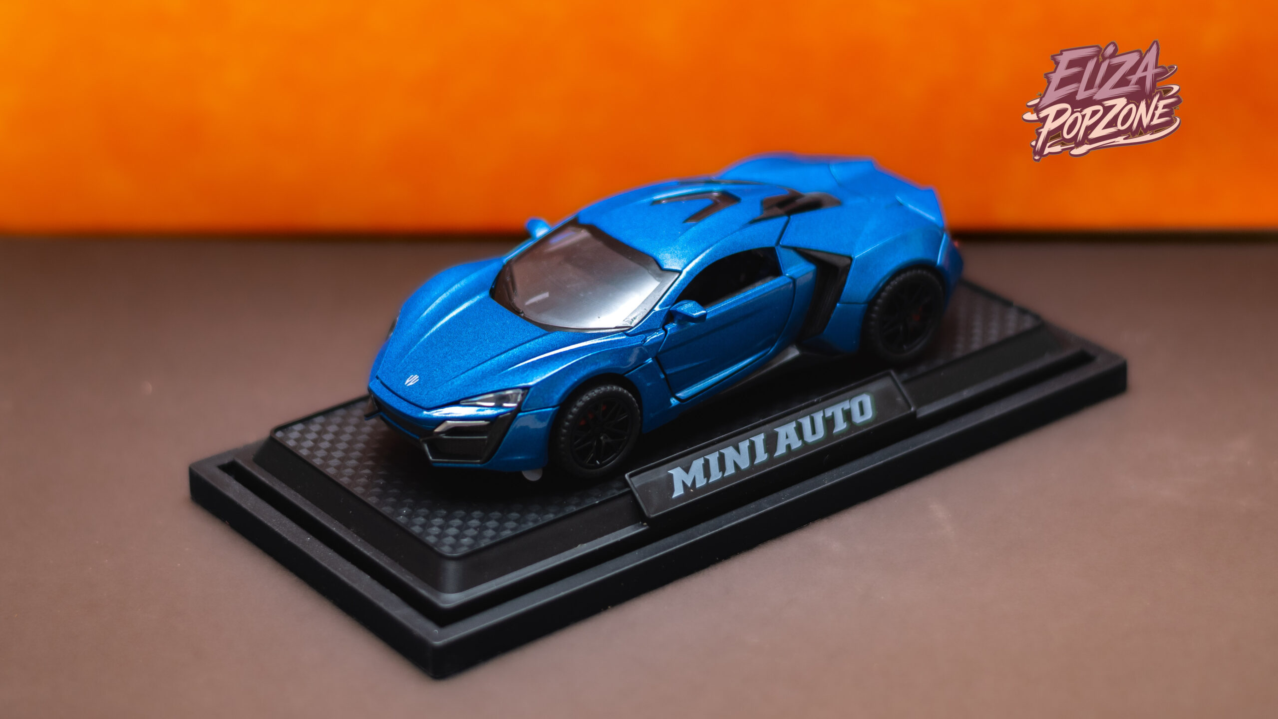 Lykan HyperSport 1:32