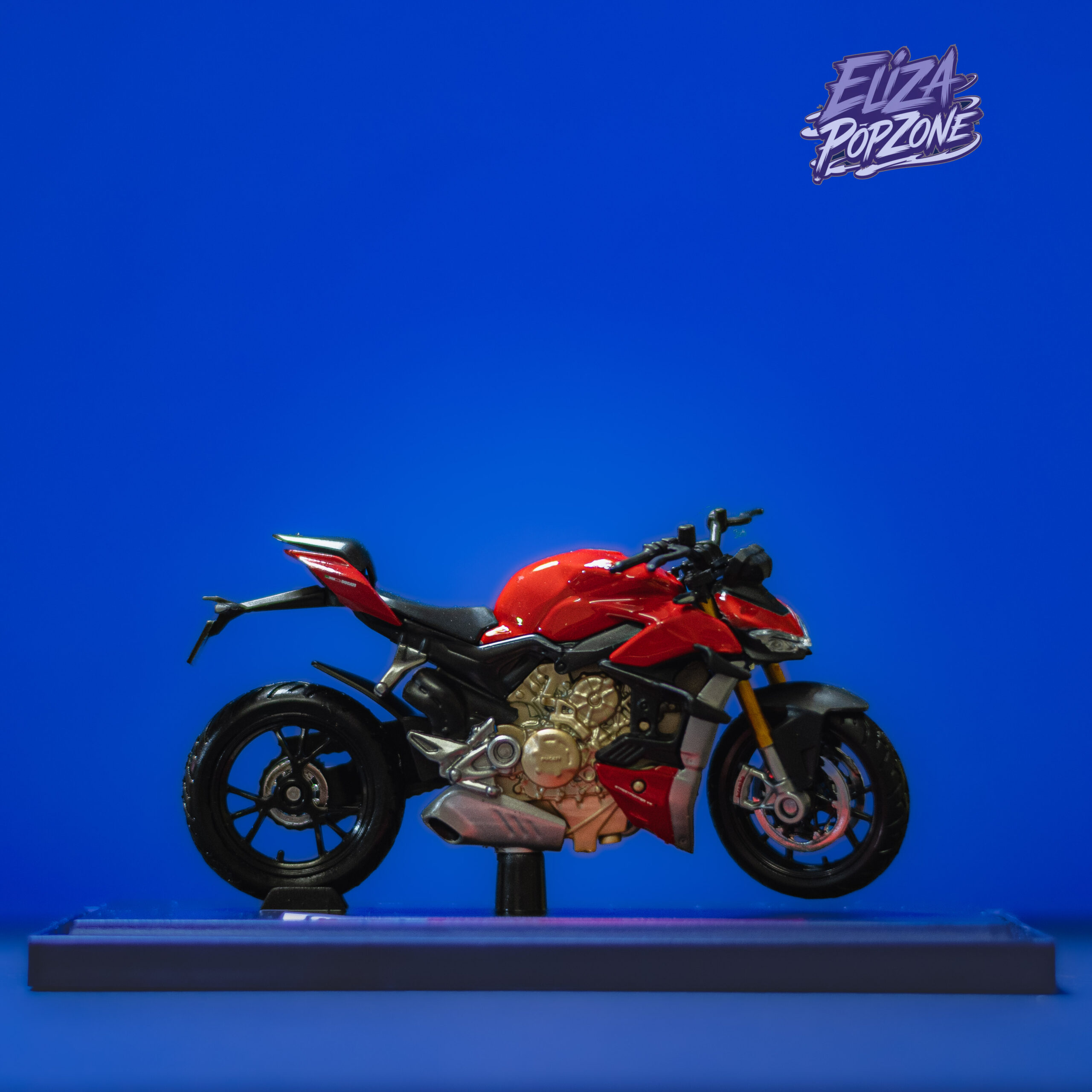 Ducati Super Naked V4 S