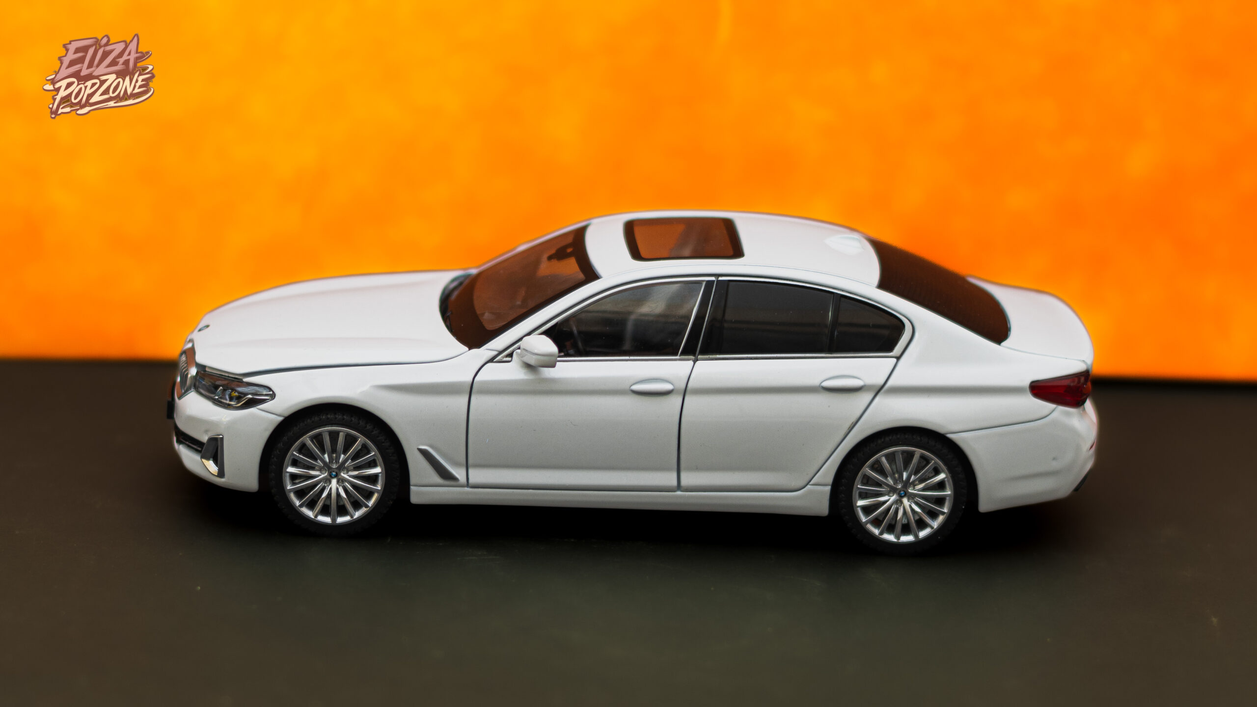 BMW 518 li Scale 1:24