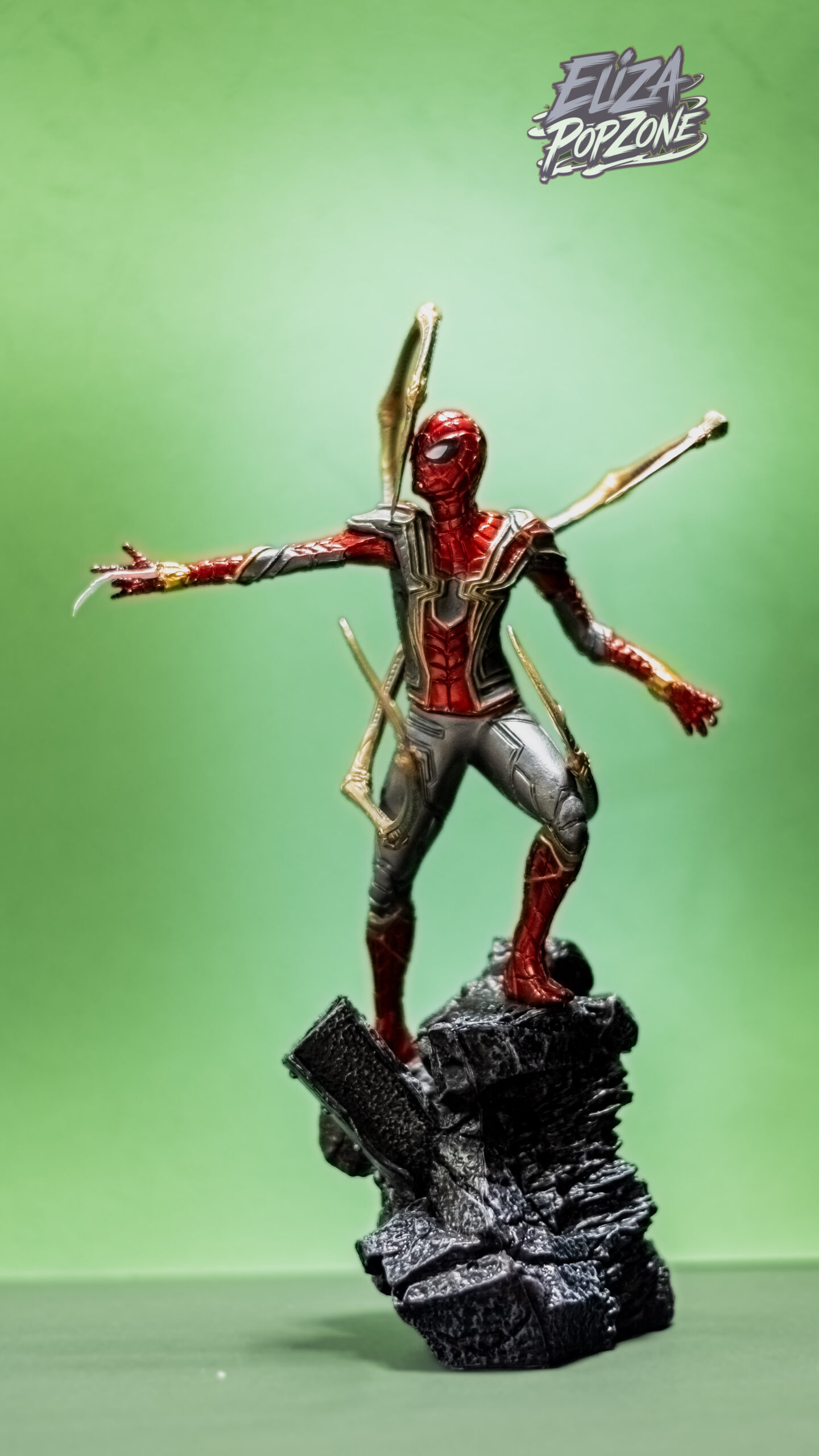 Spiderman Figurine - Infinity war edition