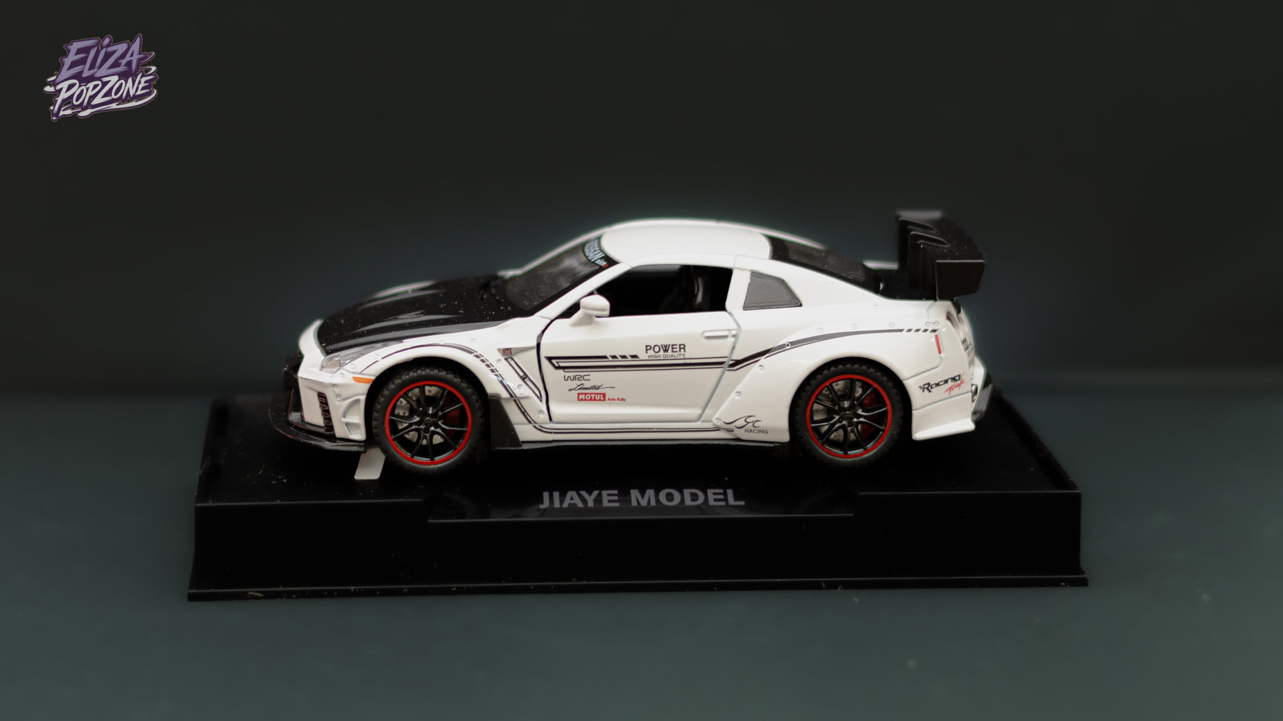 nissan gt-r nismo r35